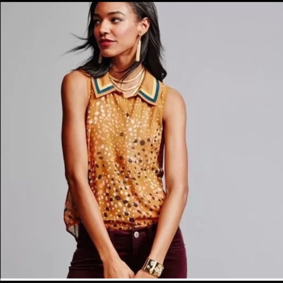 CAbi Tops - Cabi Cheers sleeveless blouse size M